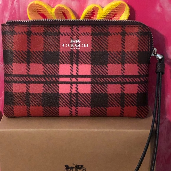 Coach Wristlet - Picture 4 of 6